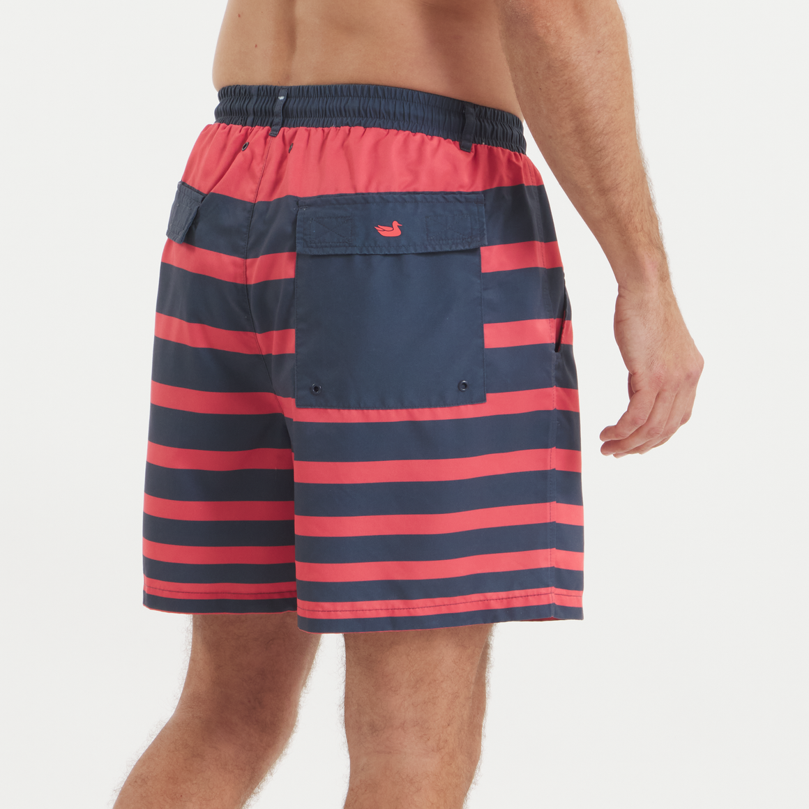 Navy   and    Red | ON MODEL BACK