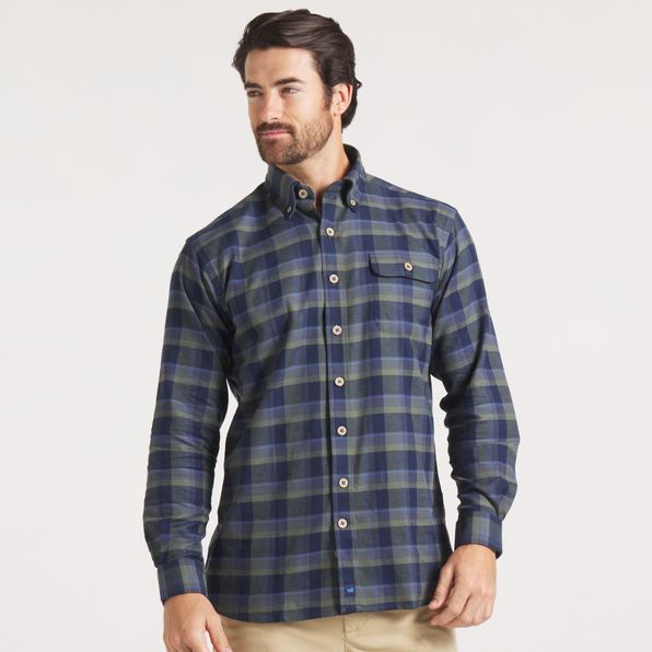 Navy & Dark Green | ON MODEL FRONT