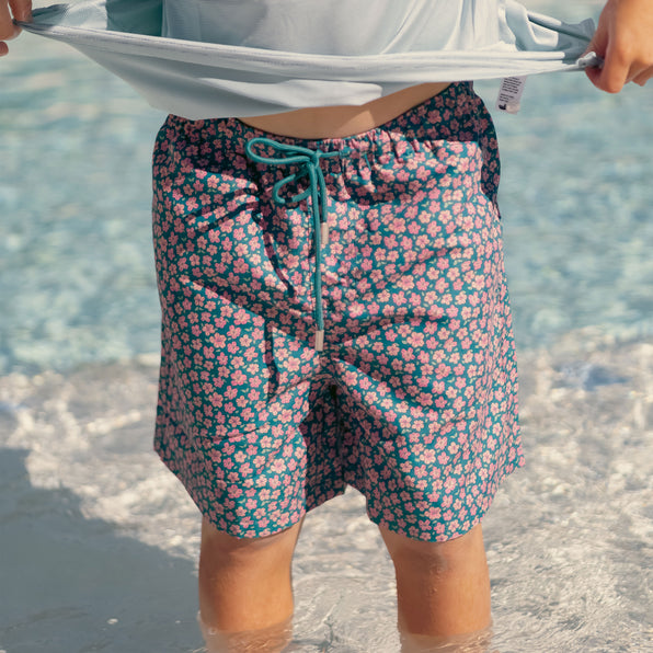Navy & Champions Green | lifestyle